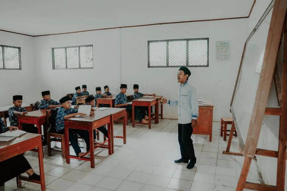 Ruangguru vs Zenius untuk UTBK: Mana yang Lebih Bagus? Ini Jawaban Honest Saya